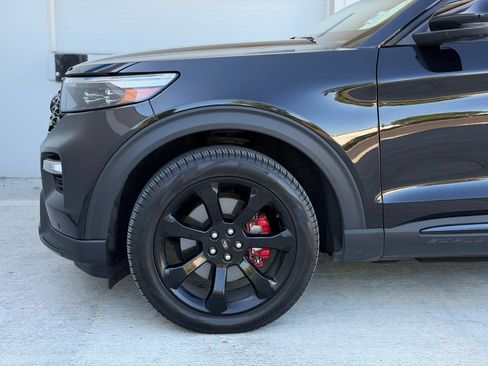 Used 2023 Ford Explorer ST w/ Equipment Group 401A AWD/4WD image 38