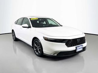 Used 2023 Honda Accord EX video 1