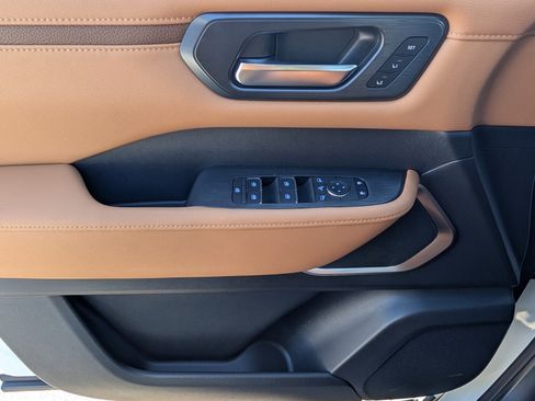 New 2026 Nissan Armada Platinum Reserve image 14