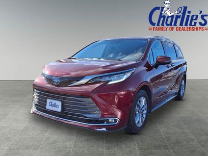 Certified 2023 Toyota Sienna Limited
