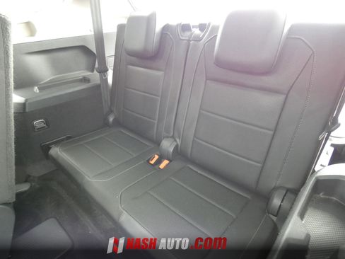Used 2020 Volkswagen Tiguan SE w/ Panoramic Sunroof Package FWD image 49