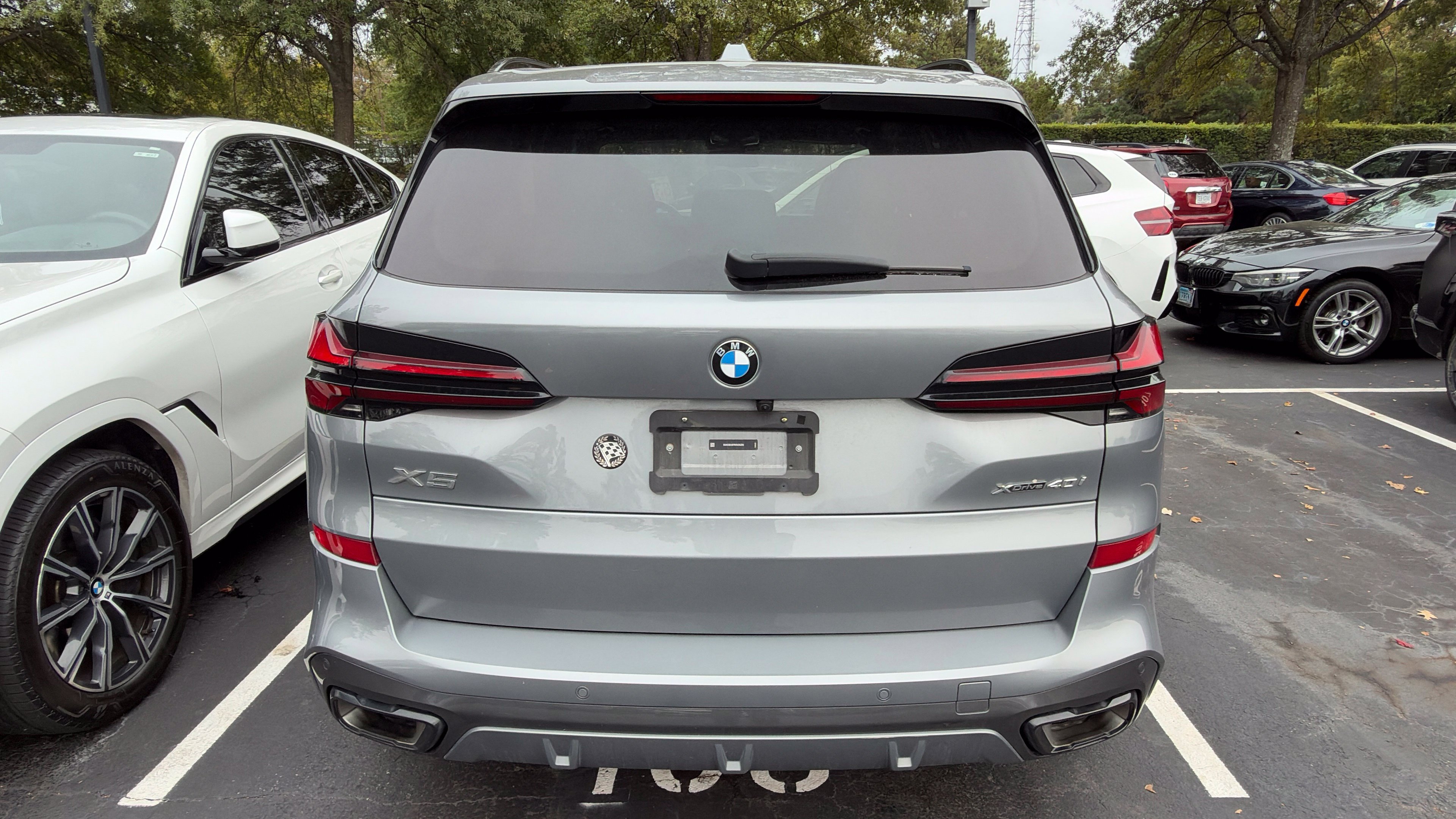 Used 2024 BMW X5 xDrive40i w/ M Sport Package AWD/4WD image 8