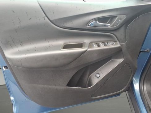 Used 2024 Chevrolet Equinox LT FWD image 8