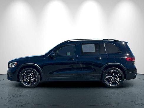 Used 2022 Mercedes-Benz GLB 250 4MATIC image 7