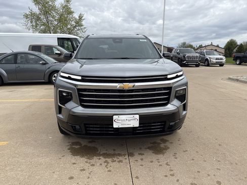 New 2026 Chevrolet Traverse High Country AWD/4WD image 8