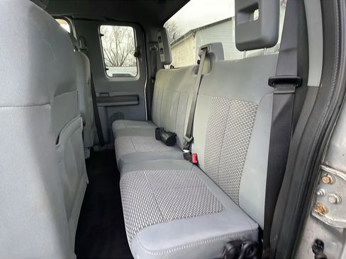 Used 2012 Ford F250 XLT w/ Snow Plow Prep Pkg image 22