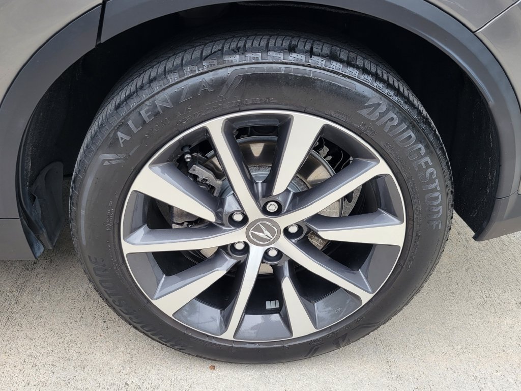 Used 2025 Acura MDX w/ Technology Package FWD image 4