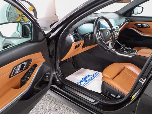 Used 2021 BMW 330i Sedan image 3