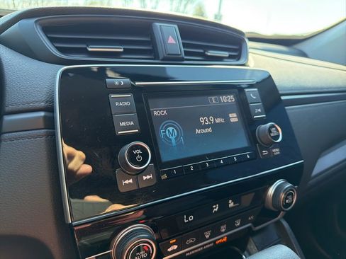 Used 2018 Honda CR-V LX image 27