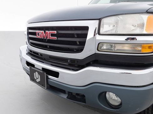 Used 2007 GMC Sierra 3500 SLE w/ Heavy-Duty Power Package RWD image 15