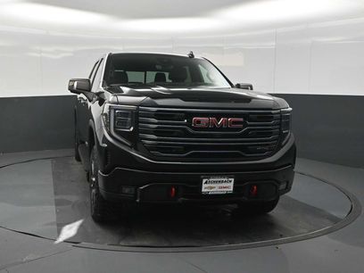 Used 2025 GMC Sierra 1500 AT4 w/ AT4 Premium Package