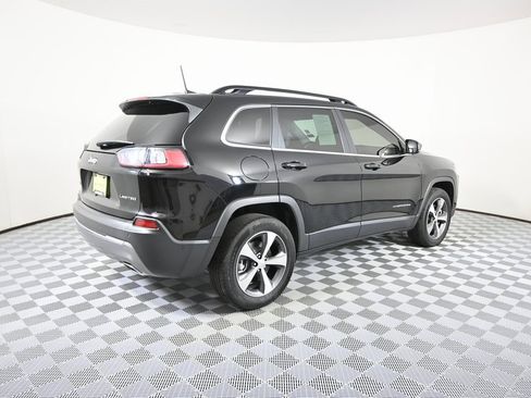 Used 2022 Jeep Cherokee Limited image 6