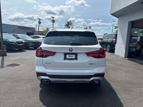 Used 2023 BMW X3 xDrive30i w/ Premium Package AWD/4WD image 3