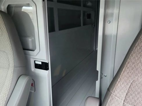 New 2025 Chevrolet Express 3500 w/ Power Convenience Package RWD image 32