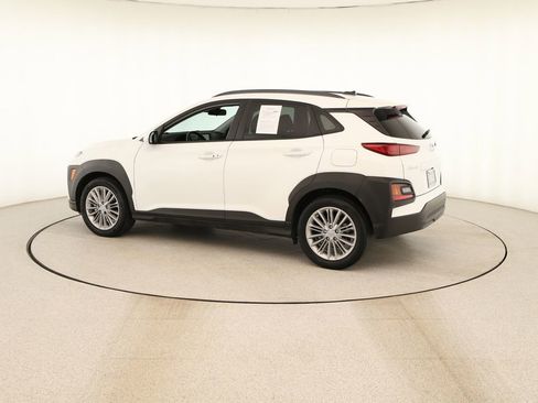 Used 2021 Hyundai Kona SEL FWD image 3