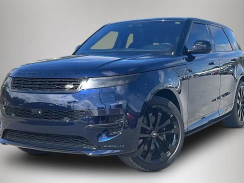 Used 2023 Land Rover Range Rover Sport SE Dynamic image 2