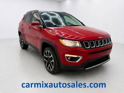 Used 2018 Jeep Compass Limited AWD/4WD image 1