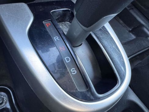 Used 2019 Honda Fit EX image 38