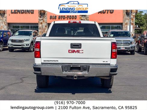 Used 2015 GMC Sierra 1500 SLE w/ SLE Value Package RWD image 3