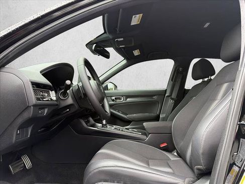 Used 2025 Honda Civic Sport image 12