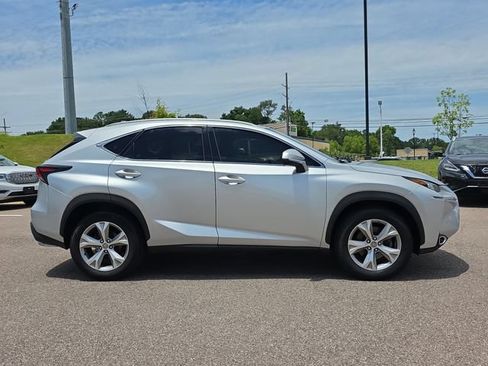 Used 2017 Lexus NX 200t FWD w/ Premium Package image 2