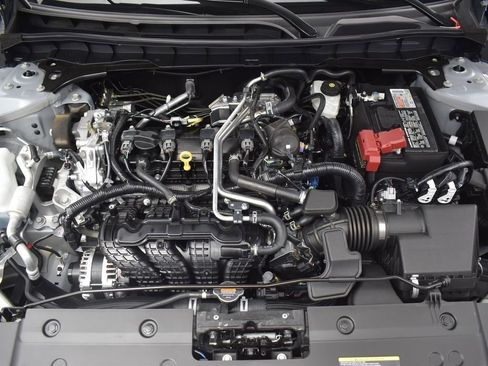 New 2025 Nissan Altima 2.5 SR image 34