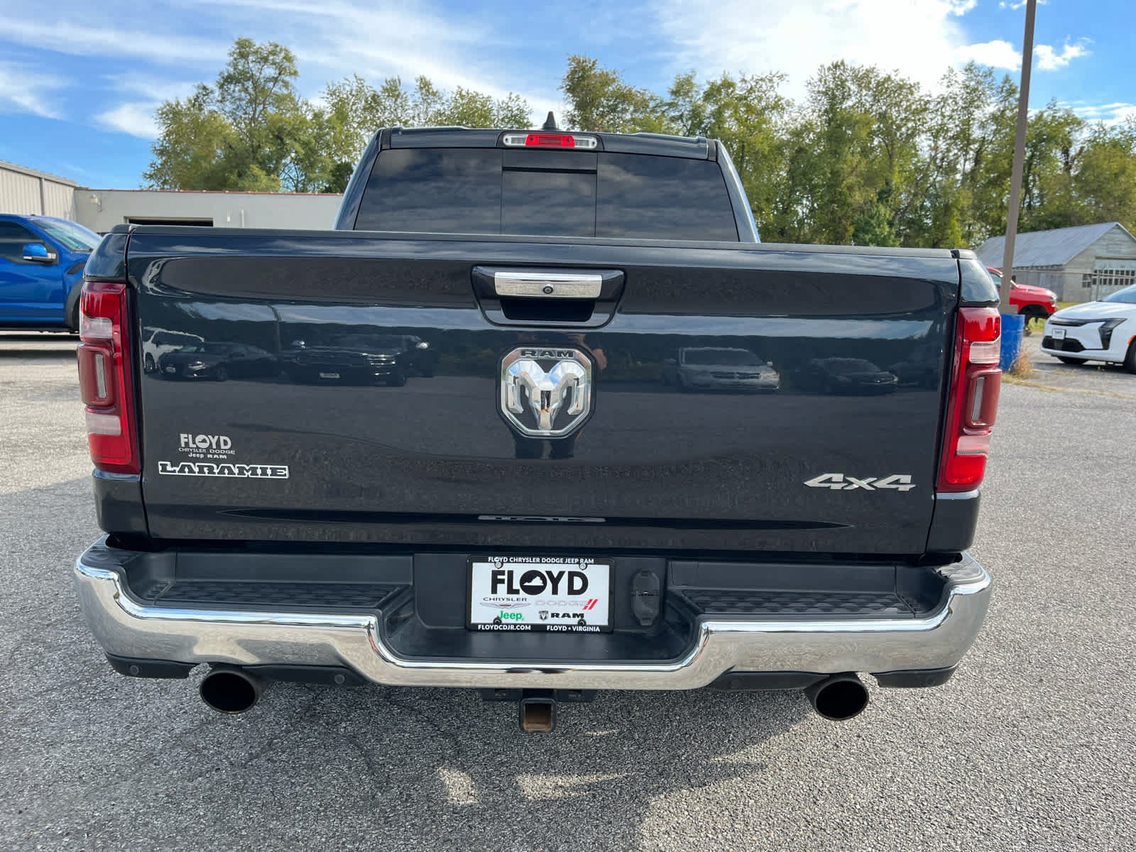 Used 2019 RAM 1500 Laramie AWD/4WD image 4