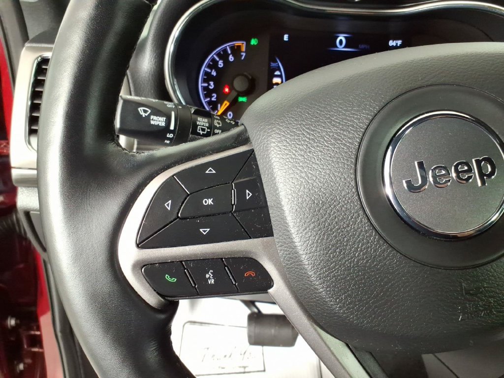 Used 2022 Jeep Grand Cherokee Laredo X AWD/4WD image 16