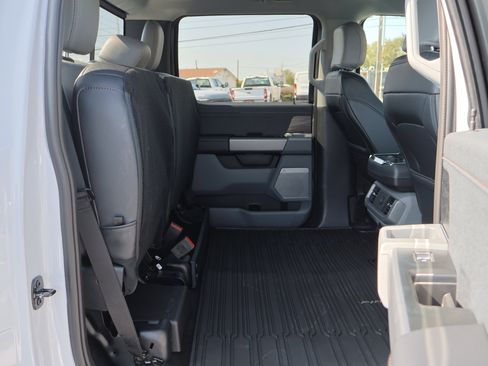 Certified 2025 Ford F150 Lariat w/ Equipment Group 501A Mid image 31