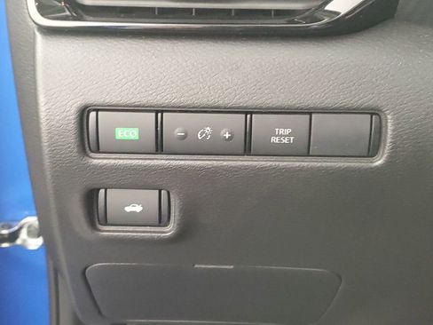 Used 2024 Nissan Sentra SR w/ SR Premium Package image 25