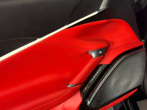 Used 2023 Ferrari Roma RWD image 27