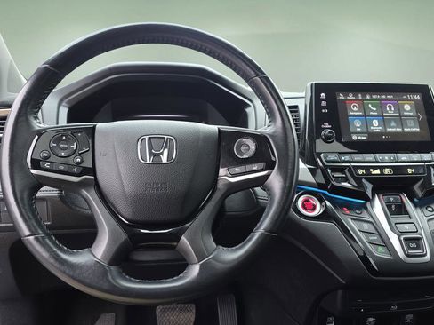 Used 2024 Honda Odyssey Touring image 25