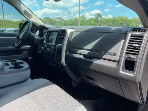 Used 2019 RAM 1500 Big Horn AWD/4WD image 23