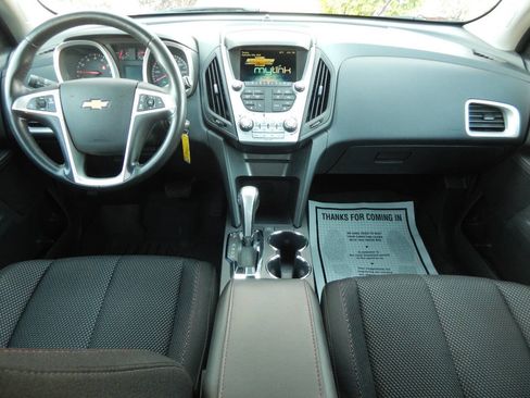 Used 2014 Chevrolet Equinox LT w/ Driver Convenience Package image 2