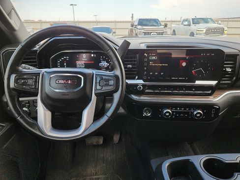 Used 2023 GMC Sierra 1500 Elevation AWD/4WD image 11