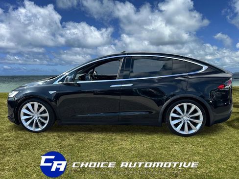 Used 2016 Tesla Model X 75D AWD/4WD image 3