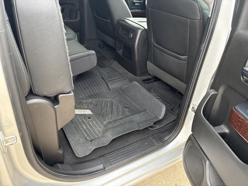 Used 2018 GMC Sierra 1500 SLT w/ SLT Premium Package image 17