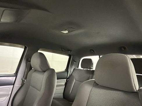 Used 2013 Toyota Tacoma PreRunner w/ TRD Off-Road Pkg RWD image 11
