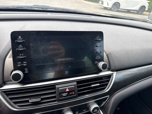 Used 2019 Honda Accord Sport image 13