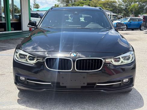 Used 2019 BMW 330i xDrive Wagon w/ Executive Package AWD/4WD image 8