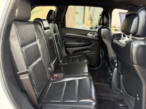Used 2018 Jeep Grand Cherokee Limited RWD image 22