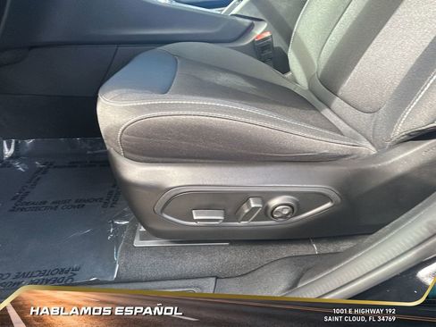 Used 2025 Jeep Grand Cherokee Laredo X w/ Luxury Tech Group I image 15