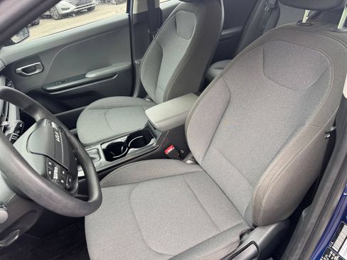 Used 2025 Kia K4 FWD image 34