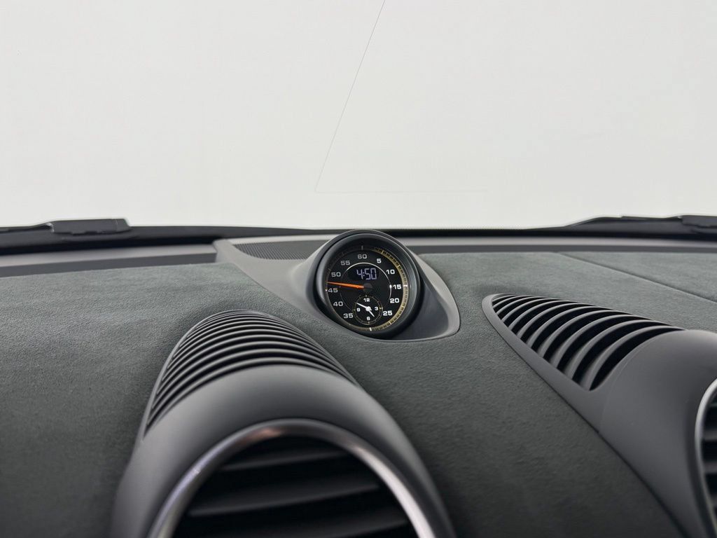 Certified 2024 Porsche 718 Boxster Spyder RS RWD image 29