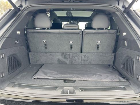 New 2026 Cadillac Escalade IQ Luxury 1 image 32