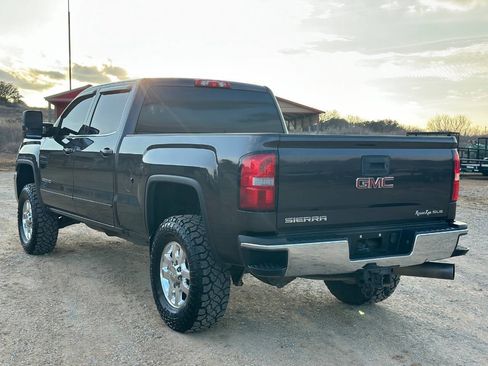 Used 2015 GMC Sierra 2500 SLE w/ Suspension Package, Off-Road image 3