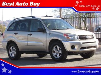 Used 2005 Toyota RAV4 2WD video 1
