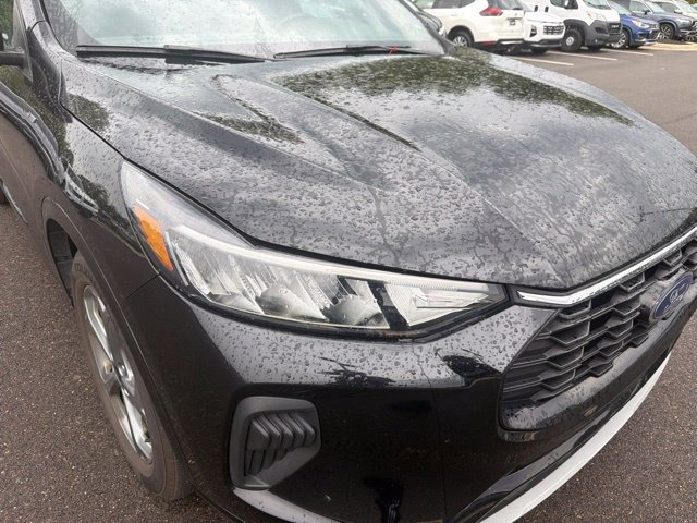Used 2024 Ford Escape ST-Line FWD image 4