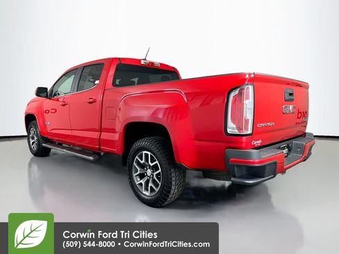Used 2015 GMC Canyon SLE AWD/4WD image 11