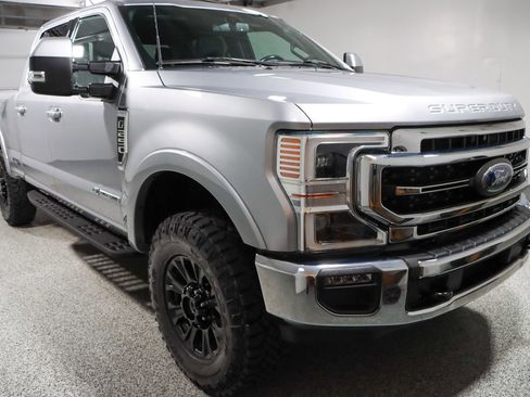 Used 2022 Ford F250 Lariat w/ Tremor Off-Road Package AWD/4WD image 5